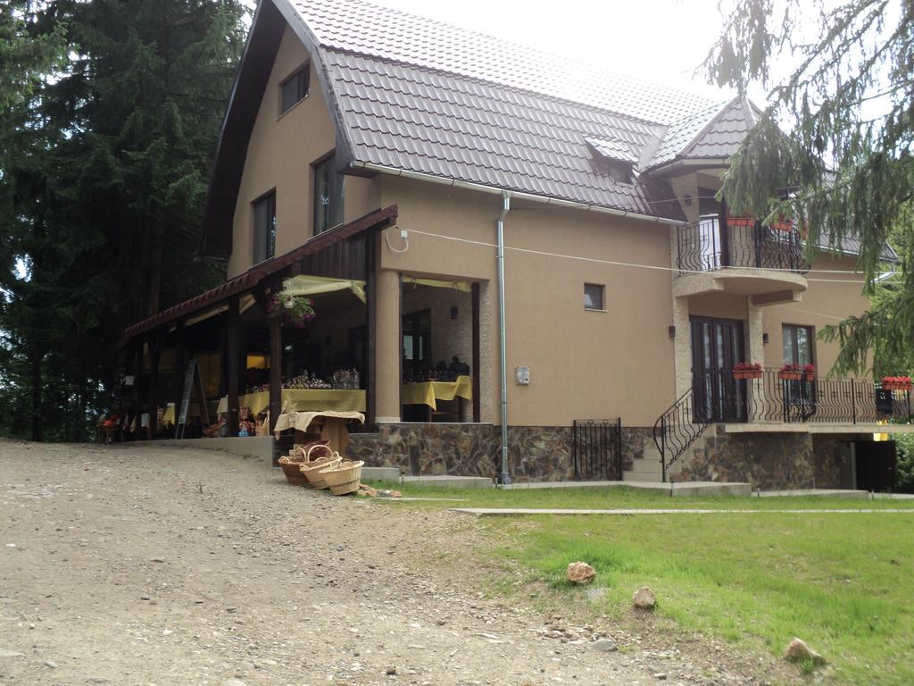 Cabana Suvenirurilor Scarisoara  Bagian luar foto